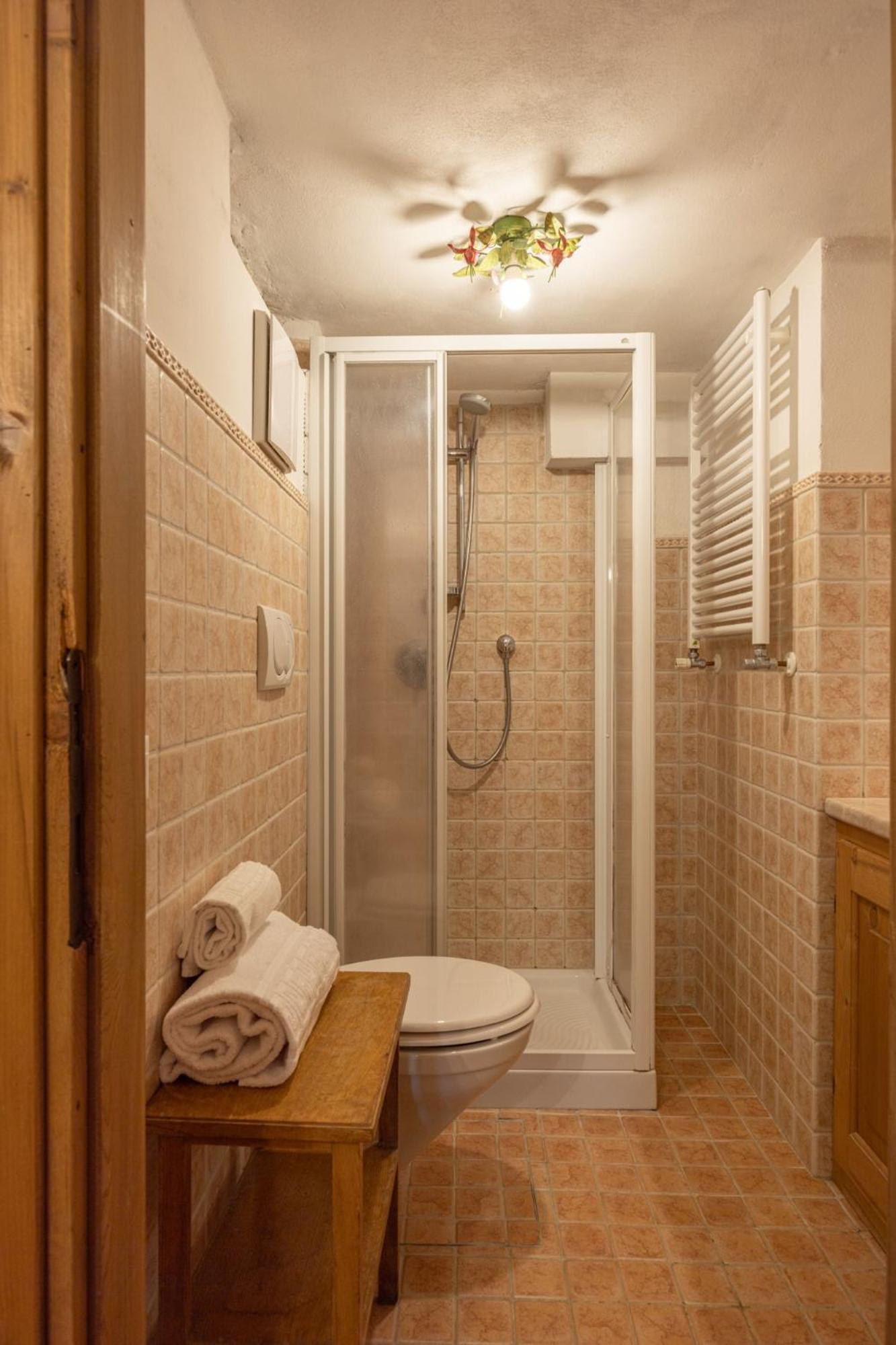 Faloria Studio Apartment Cortina d'Ampezzo Luaran gambar